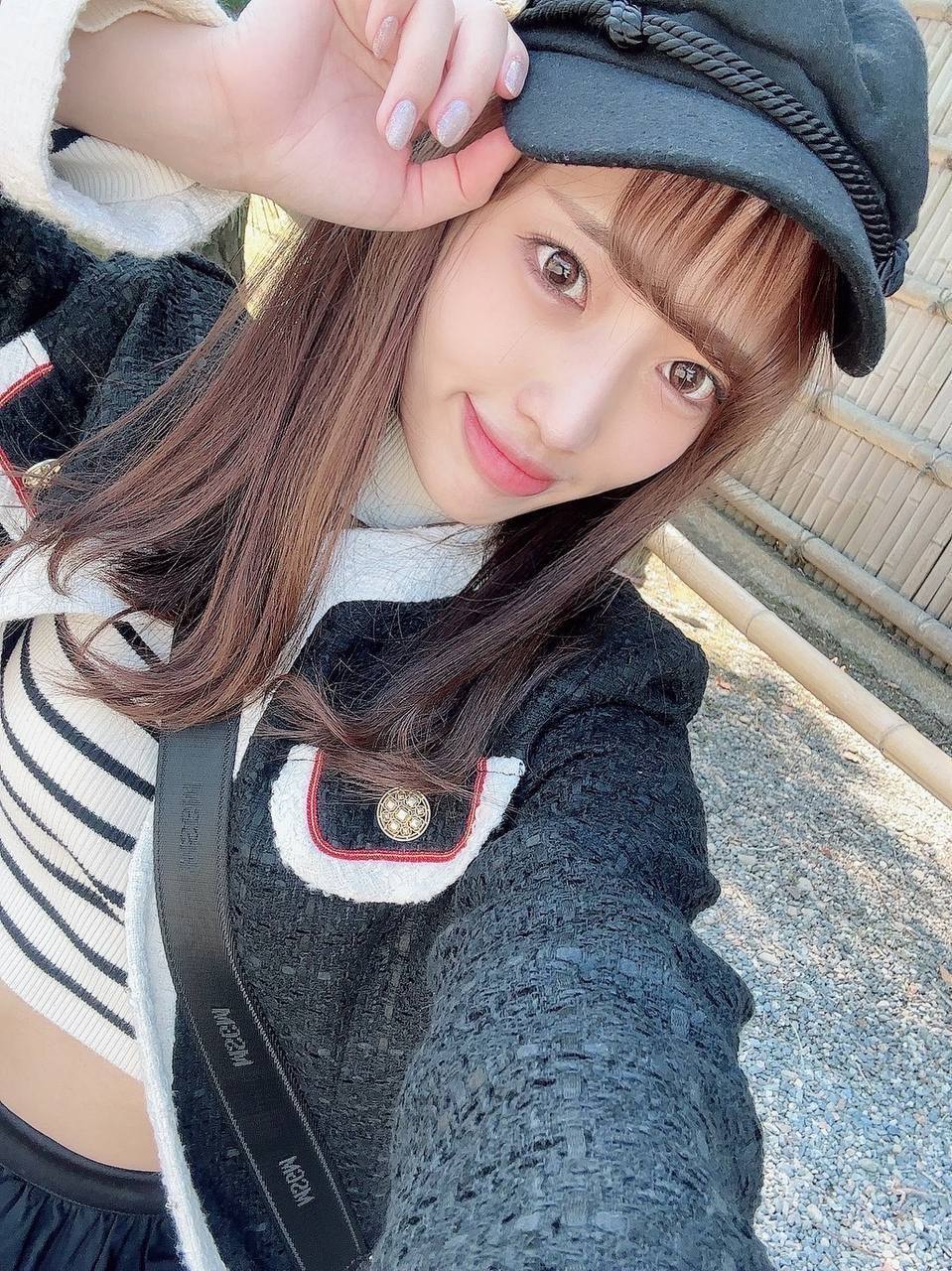 佐藤夏帆 B.B
