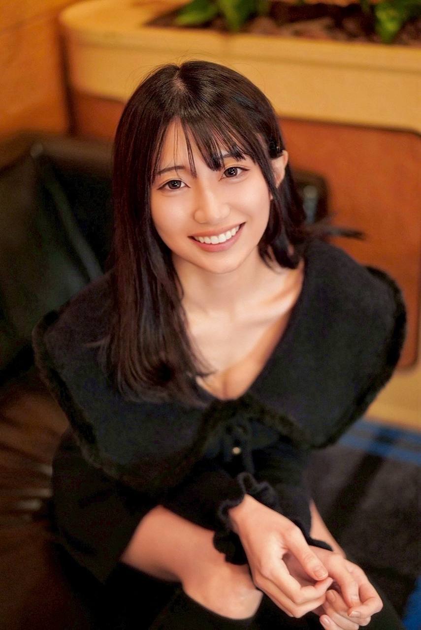 遠山ここあ B.G